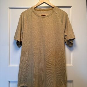 Lululemon Drysense short sleeve shirt